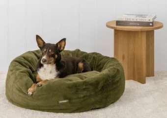 Luxe Fur Cuddler Dog Bed Leaf 209397